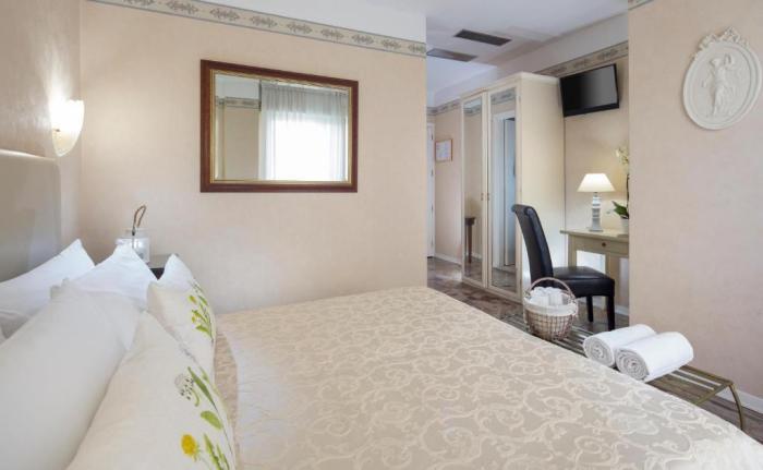 Hotel Apollo Riccione Kamer foto